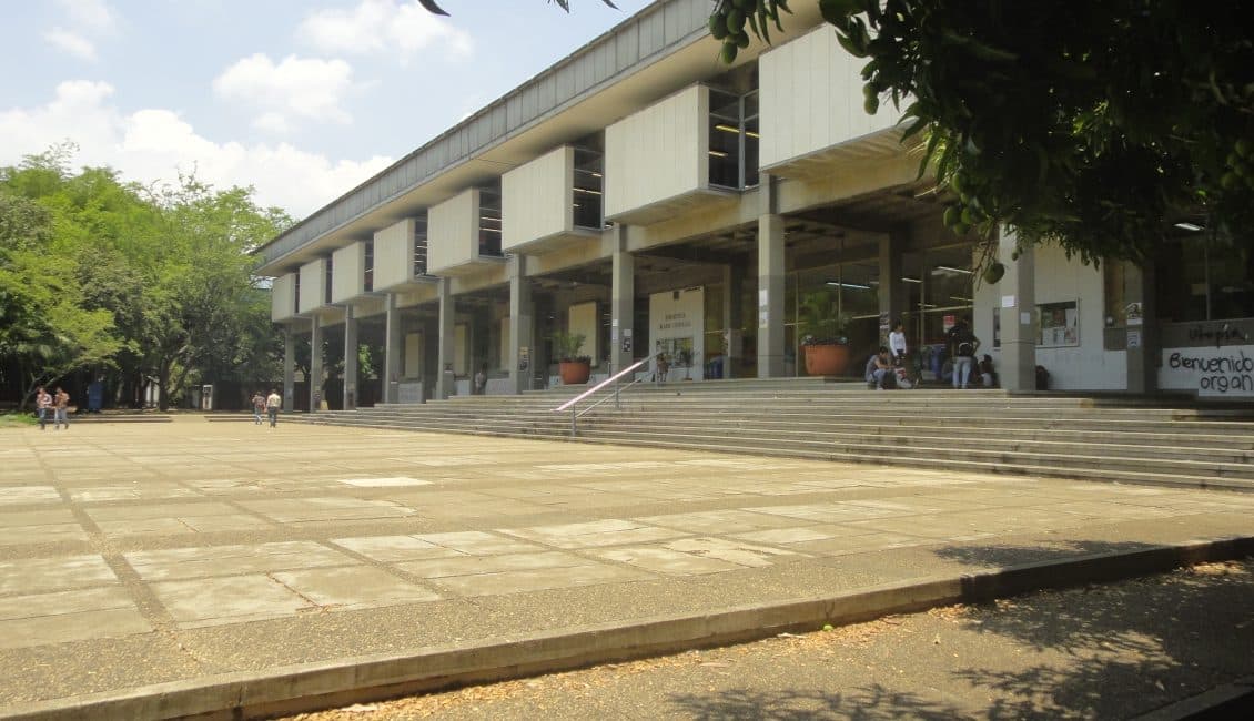 Biblioteca Mario Carvajal de la Universidad del Valle