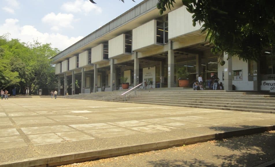 Biblioteca Mario Carvajal de la Universidad del Valle