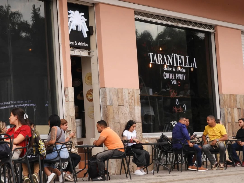 Tarantella Coffee & Drinks Cali