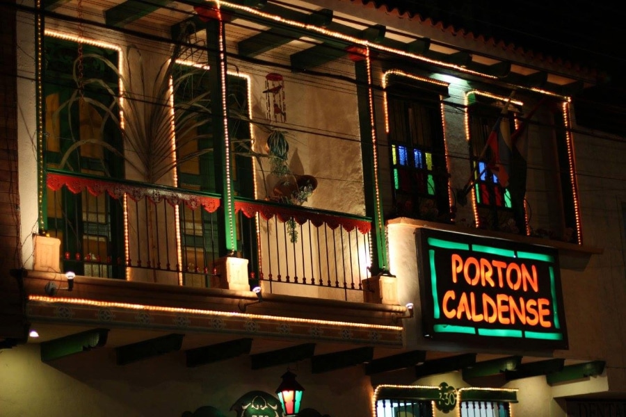Portón Caldense Cali